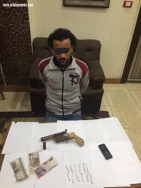 ضبط هارب من 43 حكم قضائي وأسلحة نارية و 1800 مخالفة مرورية بكفر الشيخ