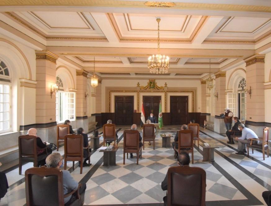 د. الخشت : تم اختيار مستشفى بجامعة القاهرة لعزل من يصاب بالكورونا من هيئة التدريس ومعاونيهم 