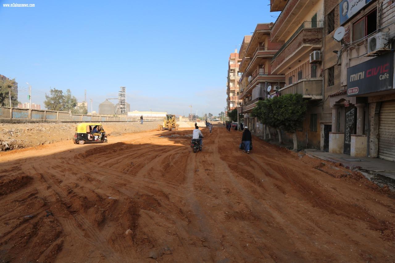 محافظ كفر الشيخ يتفقد المشروعات الخدمية بالمدينة