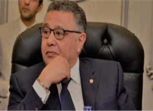 محافظ البحر الأحمر.. العائدين من أمريكا غادروا الحجر الصحي