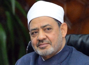 الطيب يتقدم بكل معانى الاعزاز والإجلال لأم كل شهيد