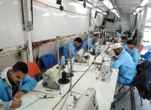 قوى عاملة كفر الشيخ: برنامج تدريبى على مهنة توصيل الكهرباء وصرف 43 ألف جنيها للعمالة غير المنتظمة