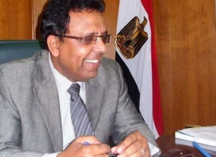 عميد آداب كفر الشيخ السابق يسأل ما هى دستورية إجبار الطالب على دخول قسم بكليته