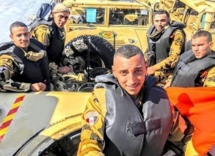 طول ما الرجالة دي موجودة....