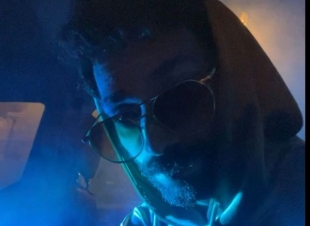 بعد نجاحها .. حسين العيد يستعد لعرض مسرحية 