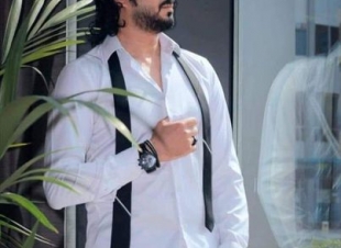 مصطفى ترك يتصدر مواقع التواصل الإجتماعي ببرنامجه مشوار في دولة الإمارات