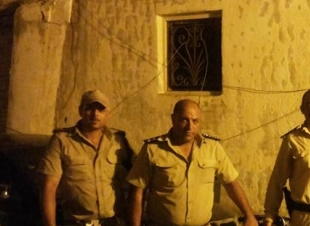 محضر ضد مقاول وشقيقته لتعديهم على ضابط مرور  بعد تحرير  مخالفة سرعة زائدة لهم بكفر الشيخ