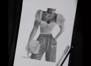 مى سمير العطار ... موهبة شابة تألقت فى فنون الرسم