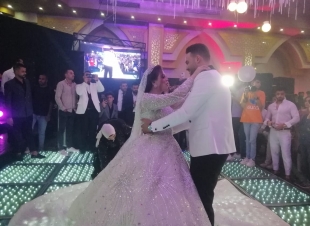 الزميل السيد شحاتة ... يهنىء ياسر دياب .. بزفاف نجلته