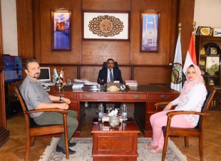محافظ مرسي مطروح يستقبل وكيل وزارة الصحة و وكيلة المديرية