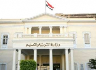 مصدر بالتعليم يكشف حقيقة تأجيل الدراسة في مصر
