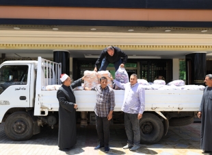 توزيع 4 طن أرز وسكر على الأسر الأولى بالرعاية بمراكز كفر الشيخ 