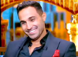 أحمد فهمى يحتفل بنصر اكتوبر  على طريقته الخاصة