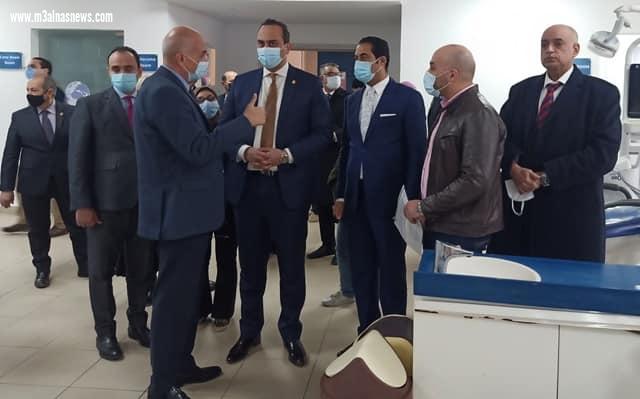 طب الفم والأسنان جامعة بدر تستقبل قيادات 