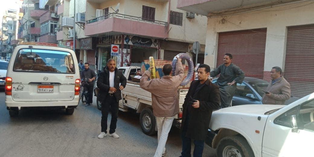 محافظ أسيوط: ضبط وتحرير 1003محضر إشغالات ومرافق خلال شهر بالتنسيق مع شرطة المرافق