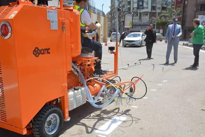 وصول أول ماكينه تخطيط شوارع وطرق بالدقهلية