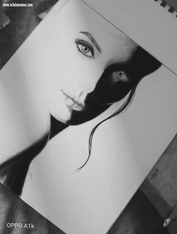 منار عادل ... بنت محافظة اسيوط ... فنانة تشكيلية فاقت التوقعات 