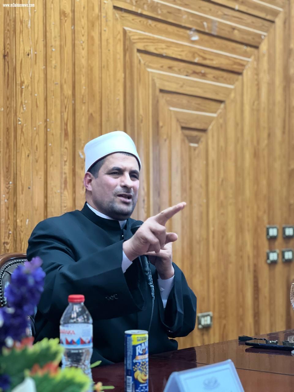 وعظ كفر الشيخ تشارك في ندوة توعوية بعنوان:  مكتسبات المرأة المصرية في العصر الحالي وحقوقها في الاسلام بجامعة كفر الشيخ