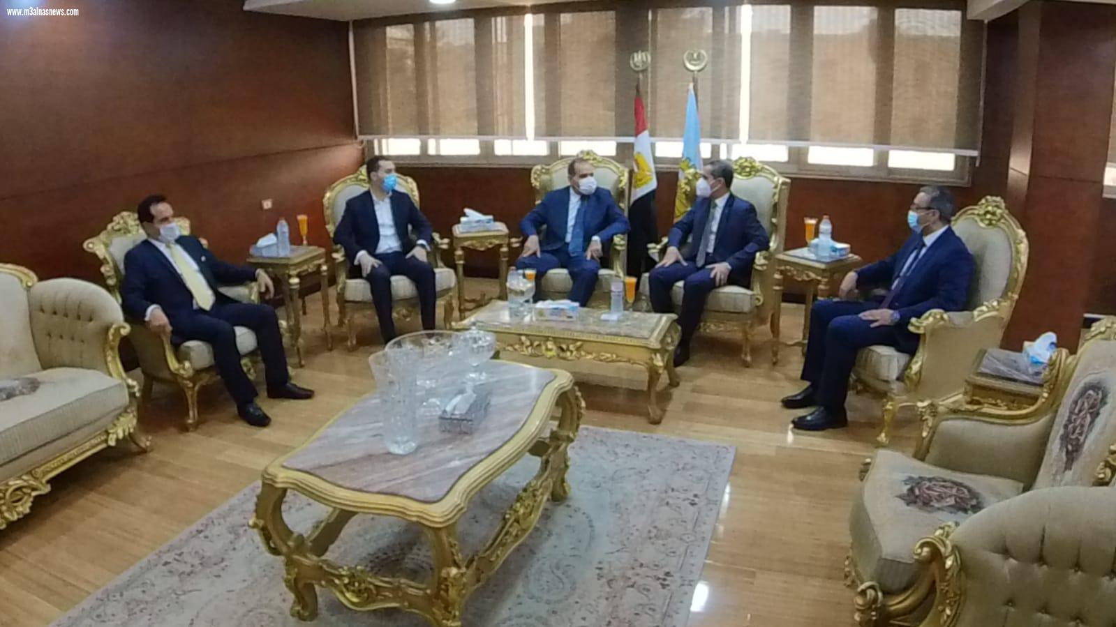 محافظ كفرالشيخ يشارك فى وضع حجر اساس مستشفى 900900 التابعة لجامعة طنطا 