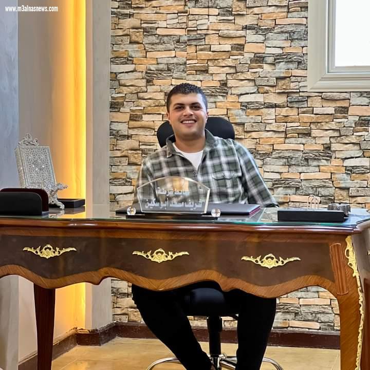 جريدة مع الناس ... تهنىء اللواء مسعد سكين .. لحصول نجله النقيب شريف .. على دورة الفرقه الأساسيه فى البحث الجنائى 