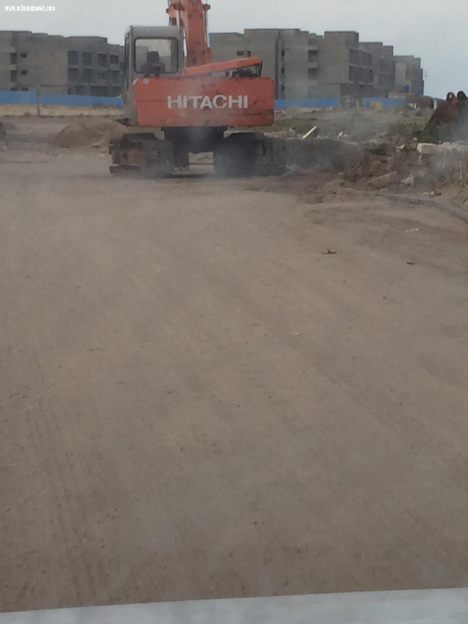 بالصور.. قرى بلطيم السياحية تستغل فترة حظر التجوال وتوصل التيار الكهربائى دون تصريح.. والكهرباء.. الوضع تحت السيطرة