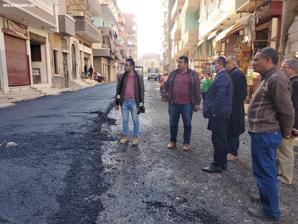 محافظ أسيوط يعلن استكمال أعمال رصف شوارع حى غرب والسكرتير العام يتفقد أعمال إعادة رصف بعض الشوارع