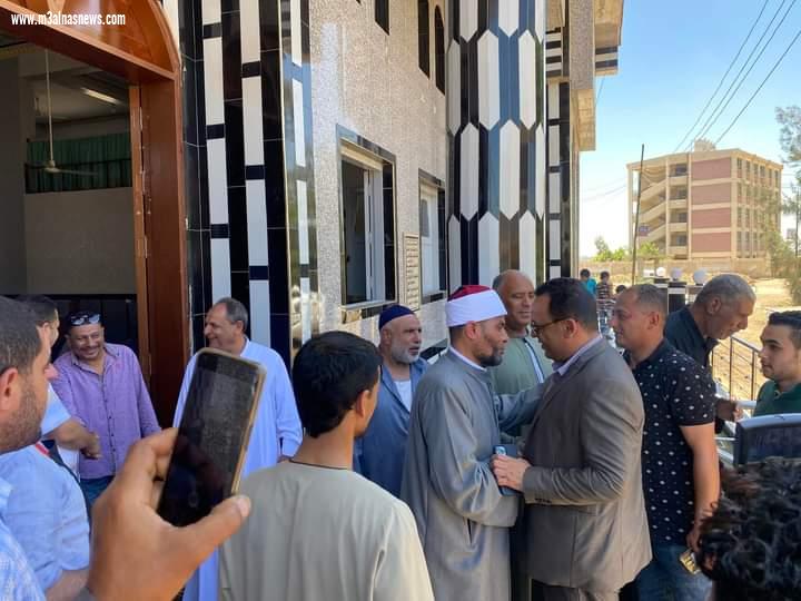 النائب يونس عبدالرازق ... يشارك فى  افتتاح مسجدين ببلطيم وسيدي سالم بكفر الشيخ بالجهود الذاتية