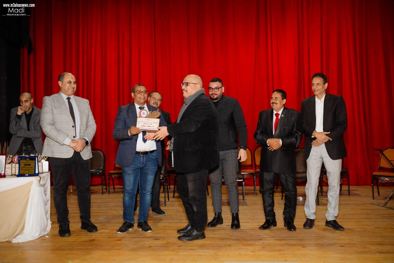 بالصور تكريم 97 طبيبا وأم مثاليه فى الحفل السنوى لمركز الكبد بكفر الشيخ