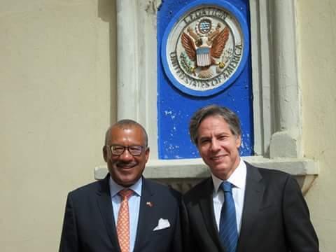  احتفال الصداقة المغربية الأمريكية بمرور ٢٠٠ سنة على اهداء سلطان  المغرب المفوضية الأمريكية 