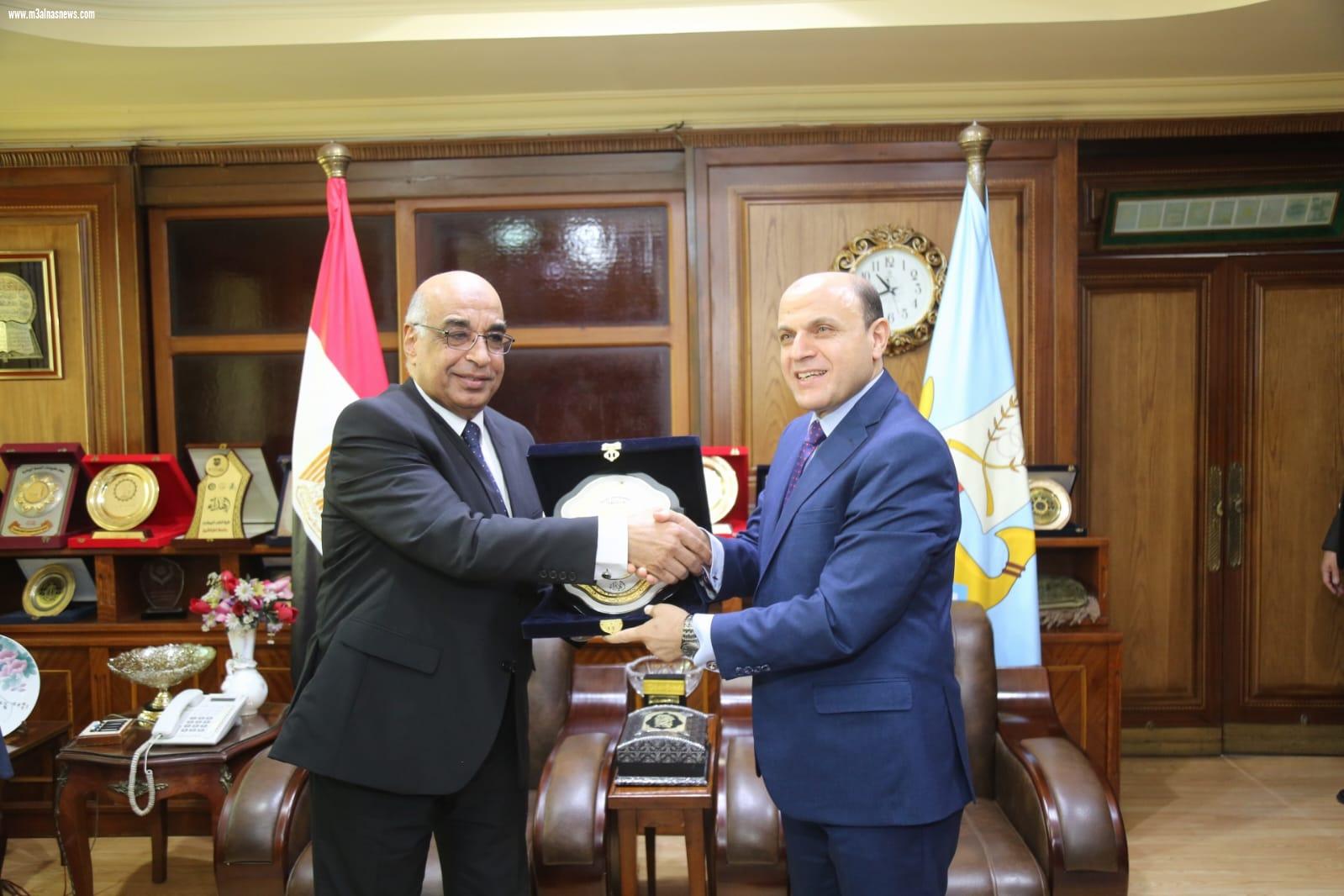  وزير العدل يزور محافظة كفر الشيخ لبحث عددًا من الملفات والتنسيق المشترك