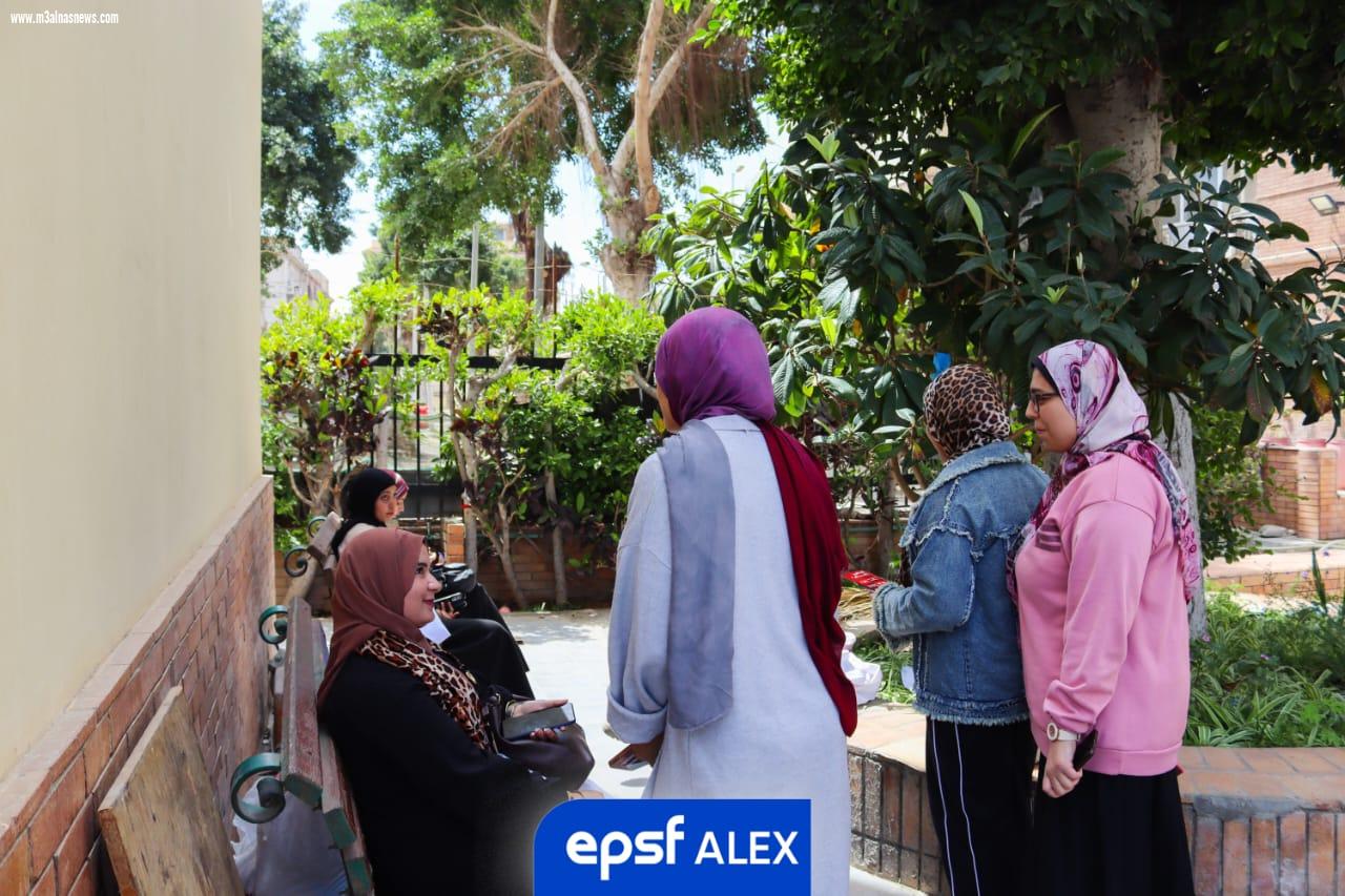 الاتحاد المصري لطلاب صيدلة الإسكندرية يطلق حملة التبرع بالدم تحت شعار ... أنا متبرع دائم