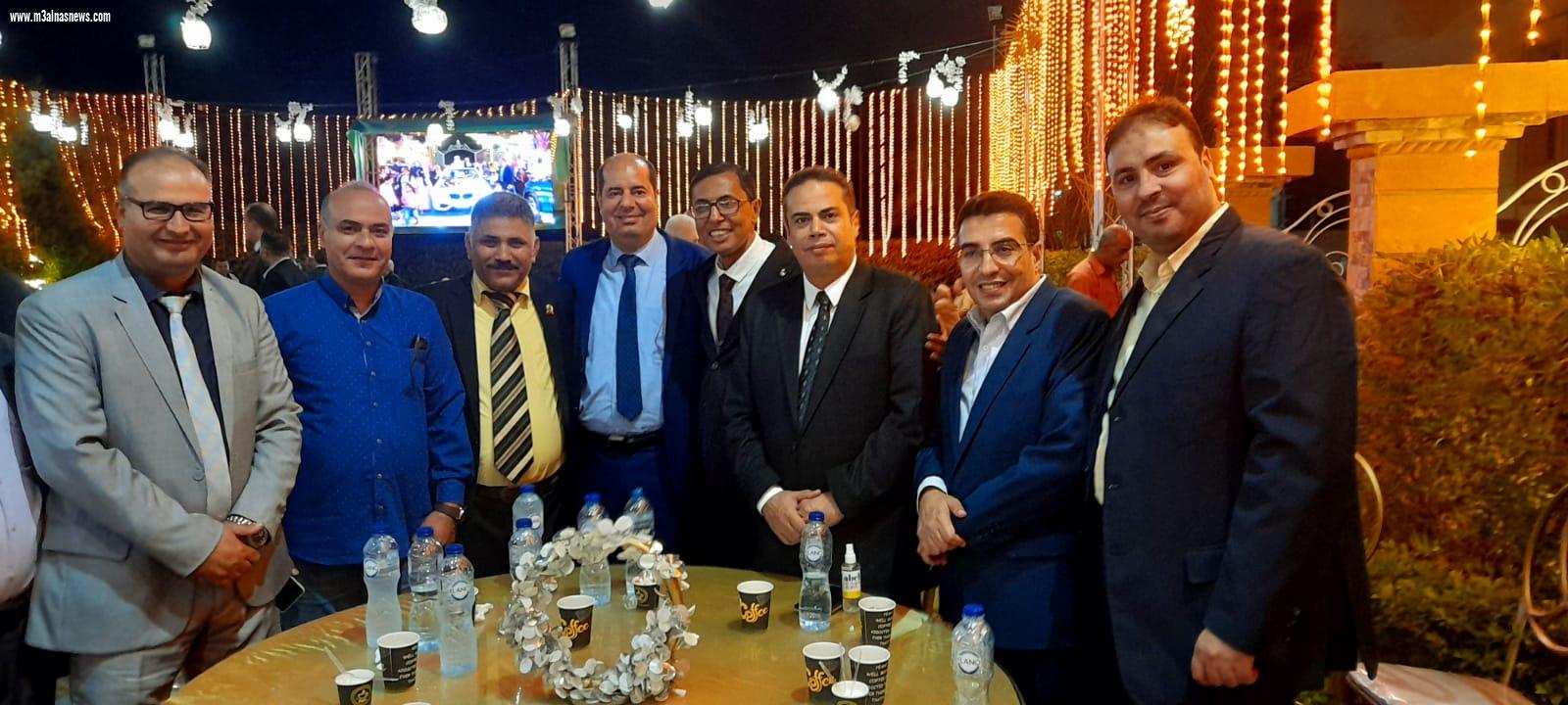 تهنئة بمناسبة زفاف نجل الدكتور عبدالحميد الصباغ وكيل كلية الآداب بكفرالشيخ