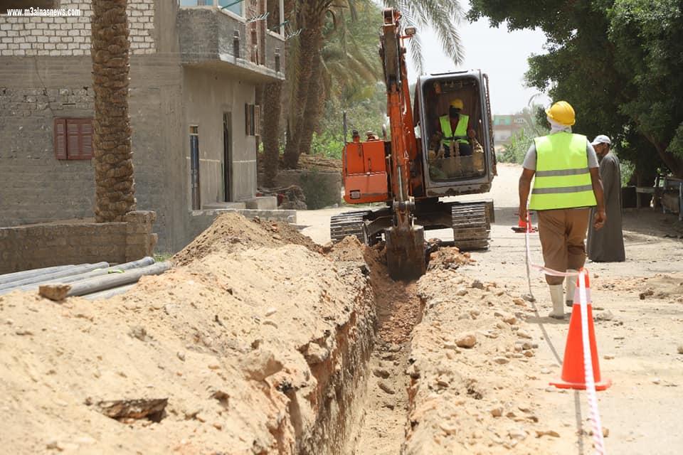مياه أسيوط تتابع إنجازات المبادرة الرئاسية بمركز الفتح لإحداث نقلة نوعية بــ 22 قرية ريفية