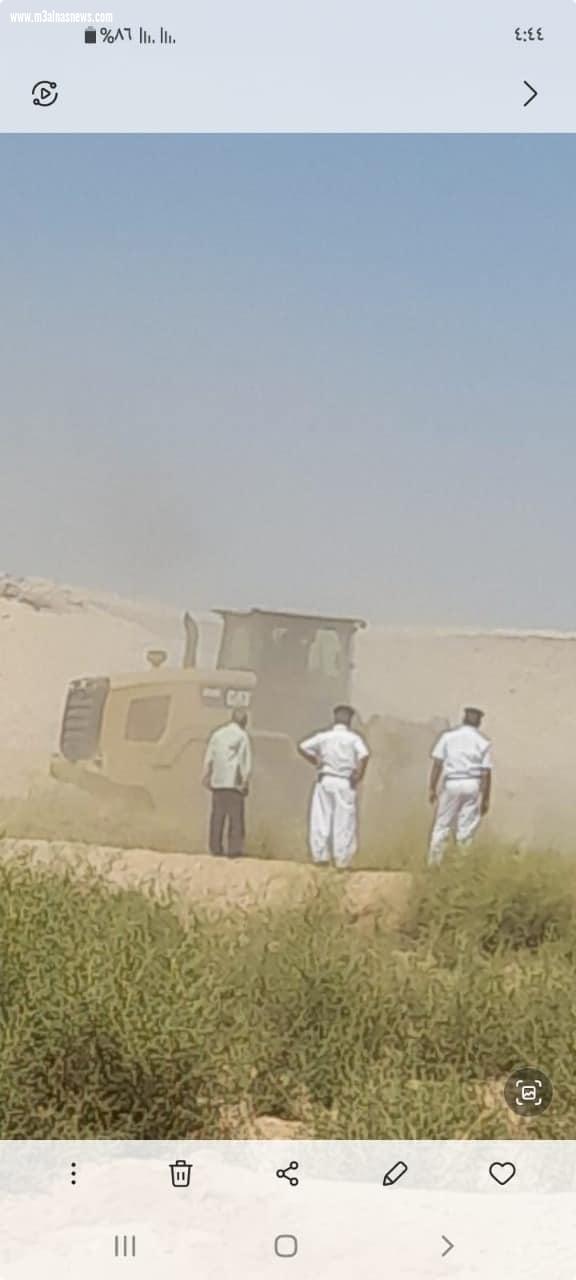 ضمن الموجة الـ 18 لإزالة التعديات محافظ أسيوط: إزالة 8 حالات تعدي على أراضي زراعية وأملاك دولة بمركزي أبنوب والفتح خلال يوم واحد