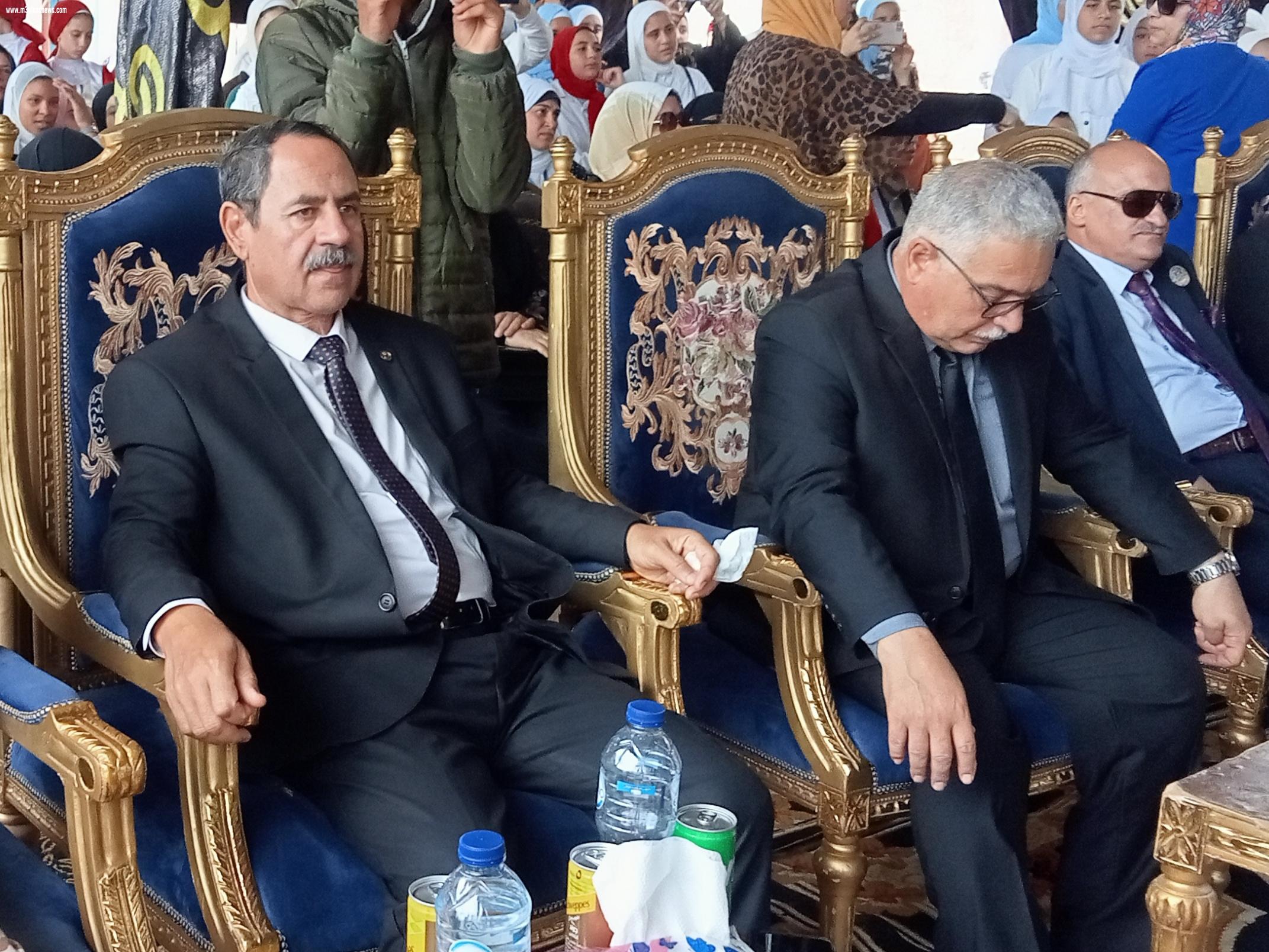 تعليم كفر الشيخ ... تحتفل بنصر أكتوبر وتفتح معرضا لتوجيه الصحافة المدرسية بالحامول