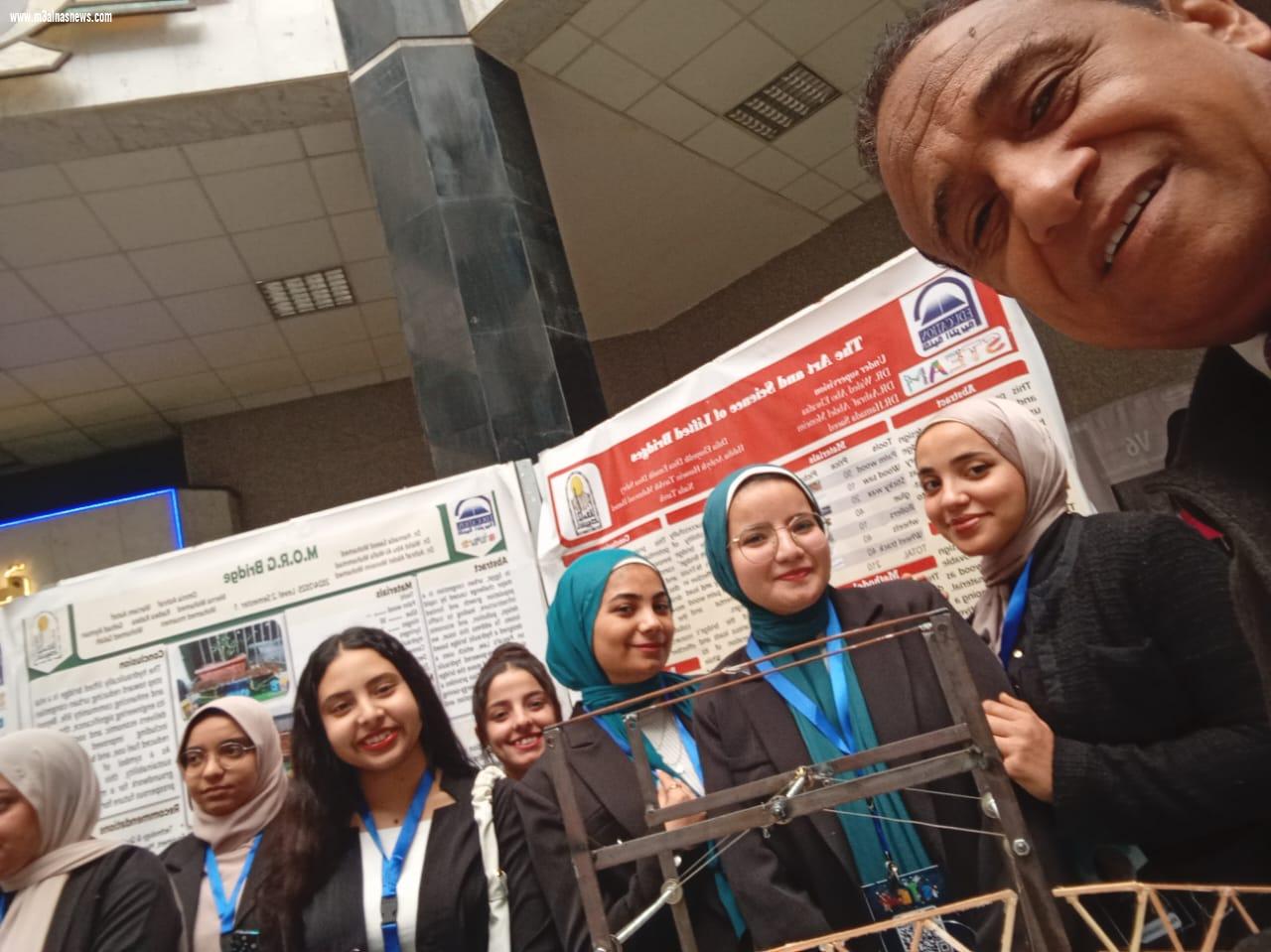 بحضور مفتي الجمهورية .. محافظ أسيوط وِرئيس الجامعة يشهدان ملتقى قادة اتحادات طلاب جامعات الجمهورية الجديدة مصر 2030 بجامعة أسيوط