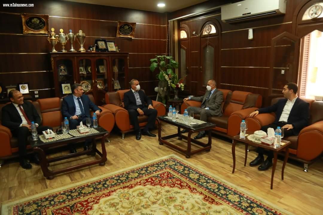 محافظ كفر الشيخ يهنئي اللواء خالد عبد السلام مدير الامن