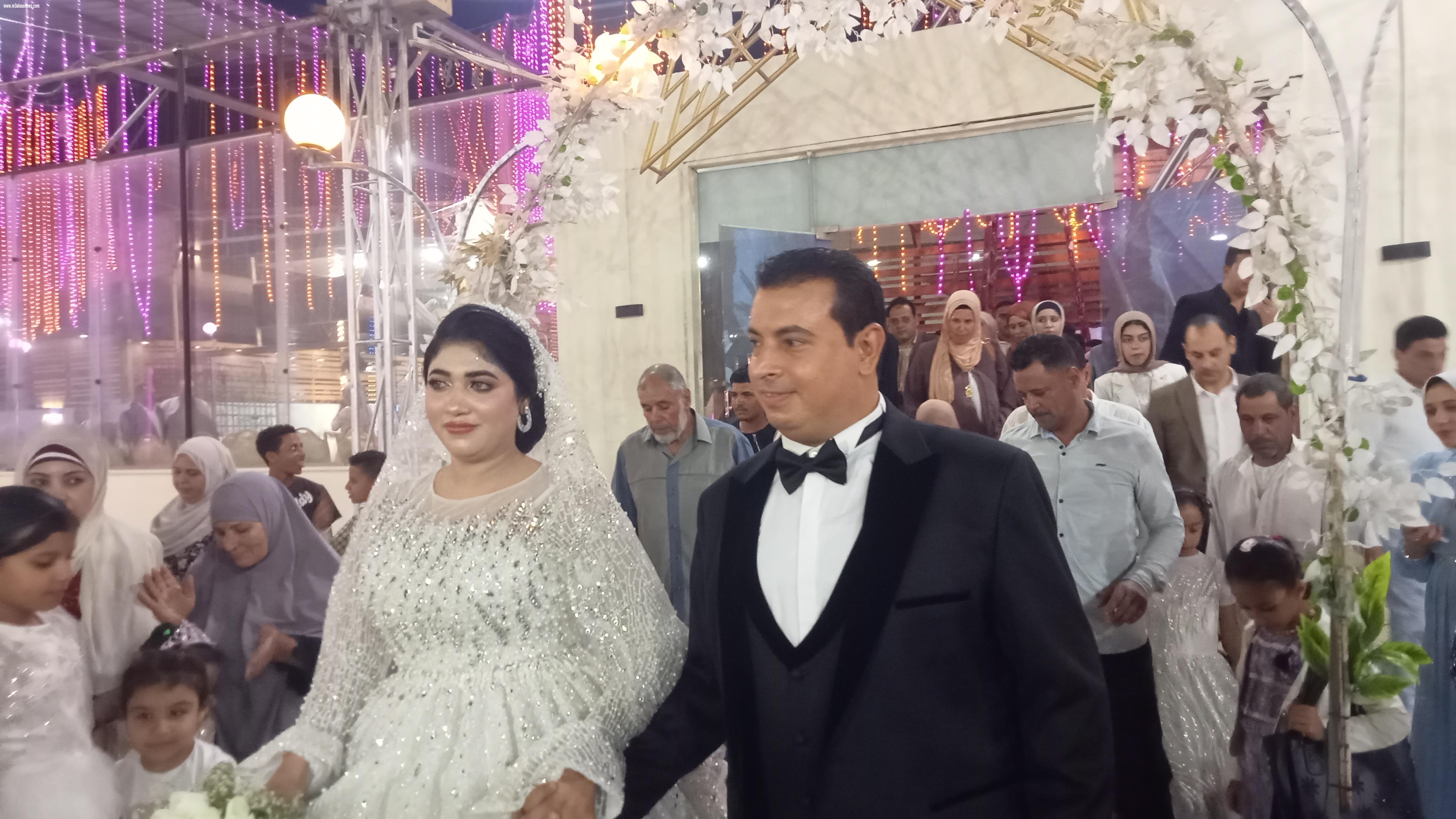 تهنئة الجريده للدكتور هشام سرور ... بحفل زفافه