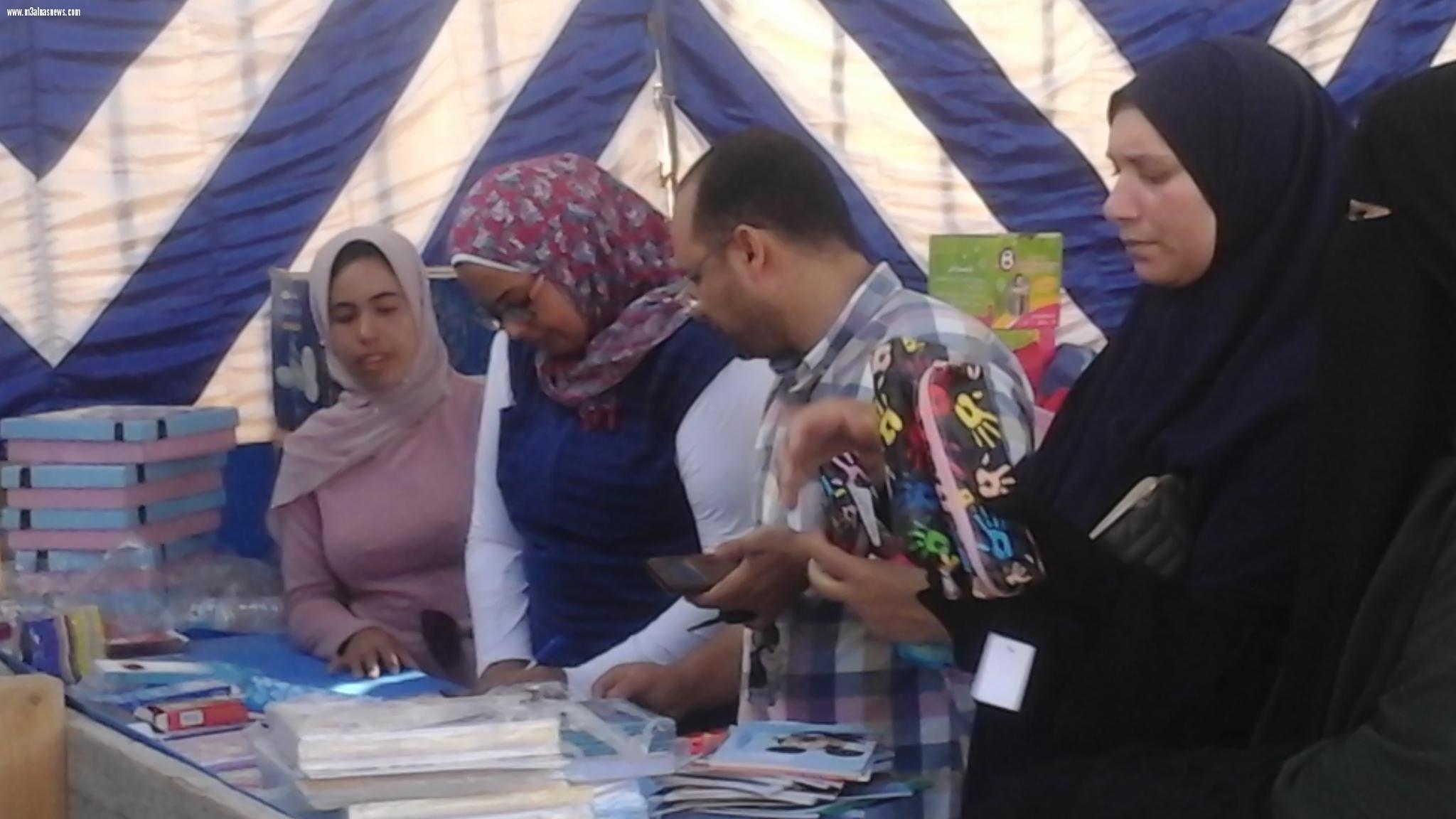 حزب مستقبل وطن بكفر الشيخ يفتتح معارض للمستلزمات المدرسية والادوات المنزلية بتخفيضات هائلة