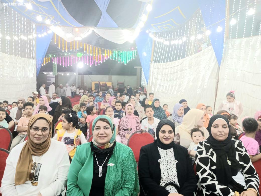 أمسيات ثقافية وفنية بقرية 