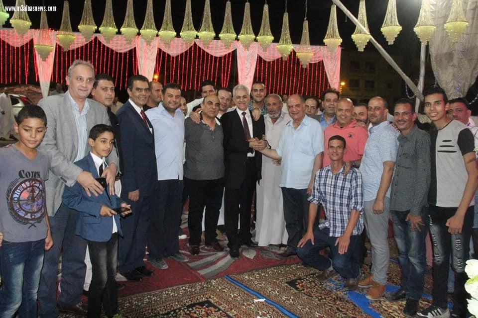 بحضور وزير القوى العاملة الأسبق ولفيف من السياسين والإعلاميين.. صباحى يحتفل بزفاف نجله فى بلطيم