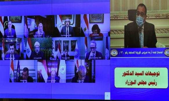 مدبولي.. يناشد المواطنين باتخاذ الإجراءات الاحترازية حتى لا نضطر لاتخاذ قرارات صعبة