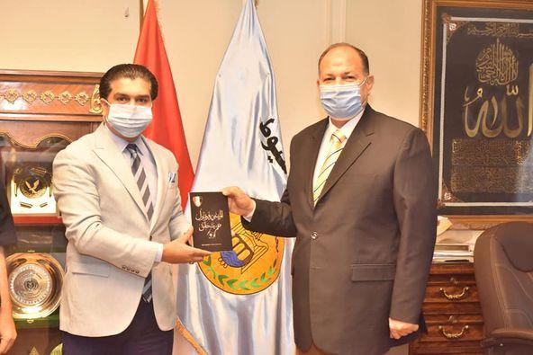 اللواء عصام سعد وأحمد سمير يدشنان رياضة الميني فوتبول بمحافظة أسيوط