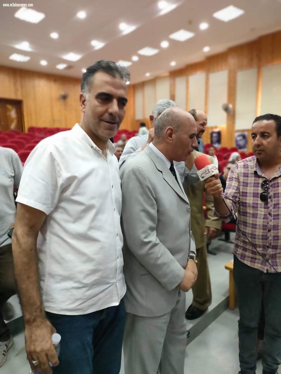 قيادات التربية والتعليم تكرم ... خالد البربرى .. مدير تعليم كفر الشيخ لبلوغة سن المعاش