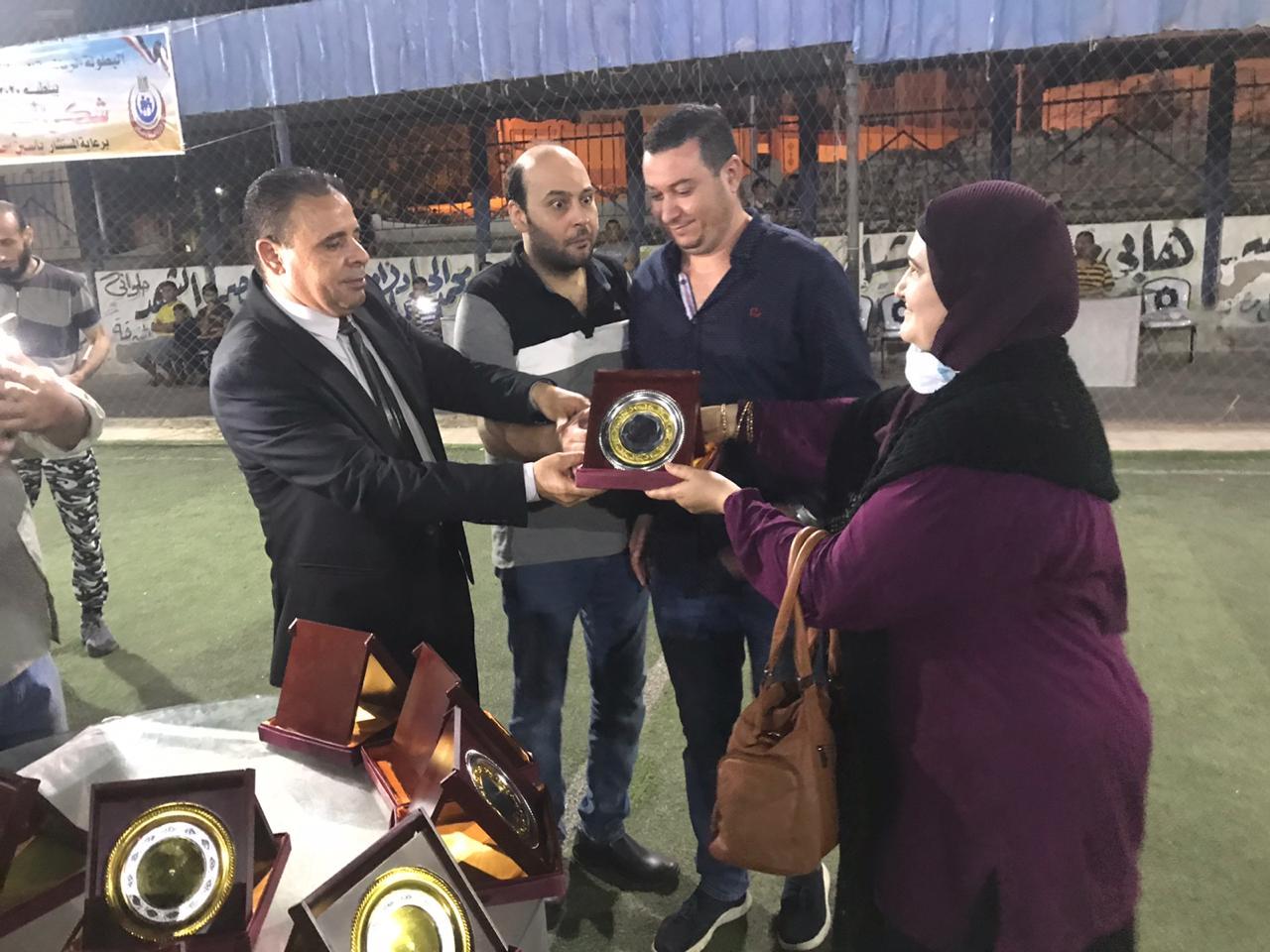 تكريم الطبيب محمود سامى في افتتاح دورة رياضية ببلطيم تحت عنوان شكرًا أطباء مصر