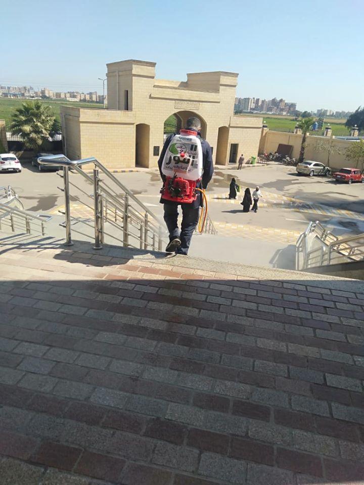 نشاط مكثف لشركة النور لتعقيم وتطهير كليات جامعة كفرالشيخ