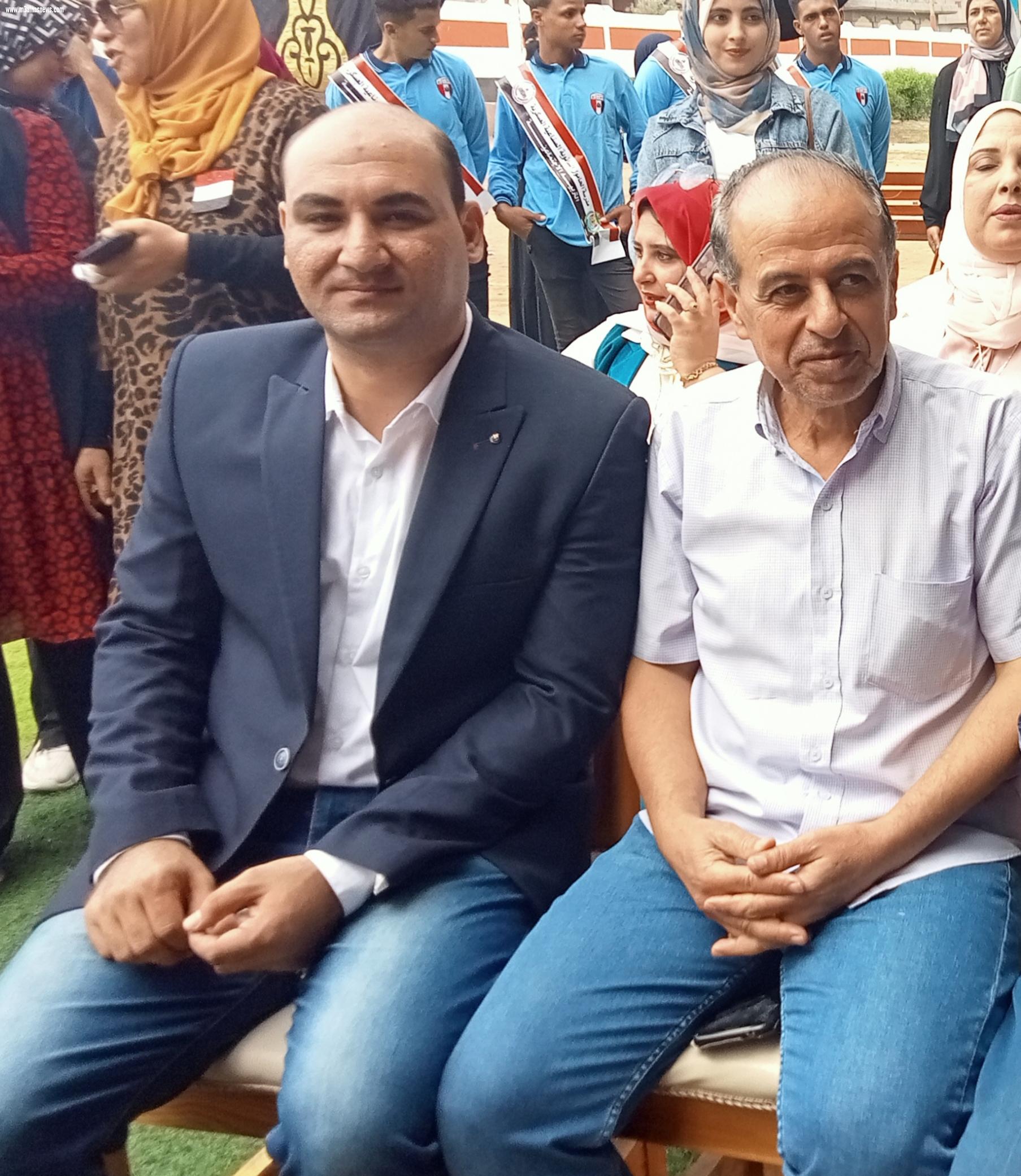 تعليم كفر الشيخ ... تحتفل بنصر أكتوبر وتفتح معرضا لتوجيه الصحافة المدرسية بالحامول