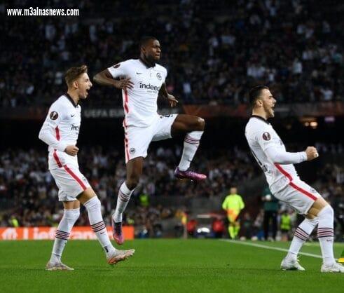 فرانفكورت الالماني يقصي برشلونة من الدوري الاوربي بعد هزيمته بثلاثية