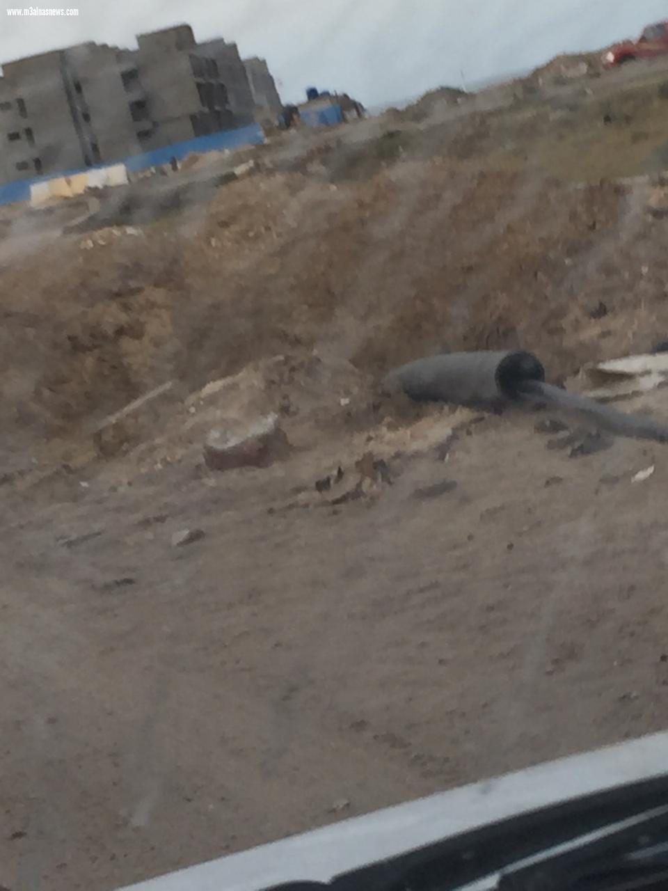 بالصور.. قرى بلطيم السياحية تستغل فترة حظر التجوال وتوصل التيار الكهربائى دون تصريح.. والكهرباء.. الوضع تحت السيطرة