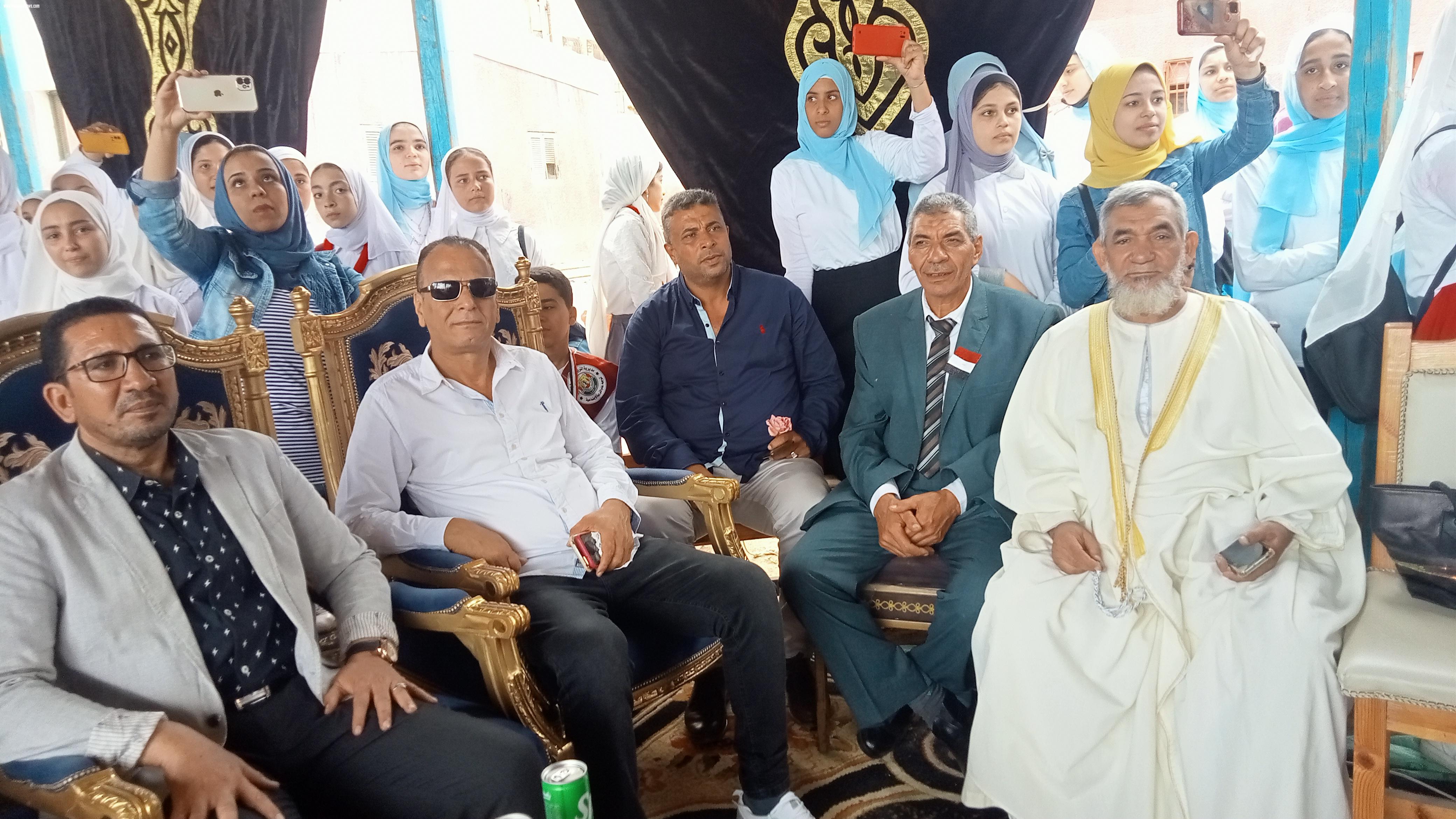 تعليم كفر الشيخ ... تحتفل بنصر أكتوبر وتفتح معرضا لتوجيه الصحافة المدرسية بالحامول